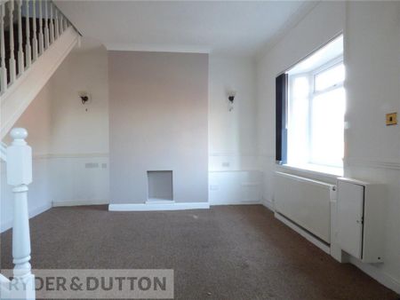 2 bedroom end of terrace house to rent - Photo 3