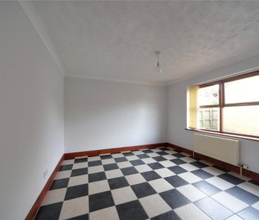 5 bedroom detached house to rent - Photo 1