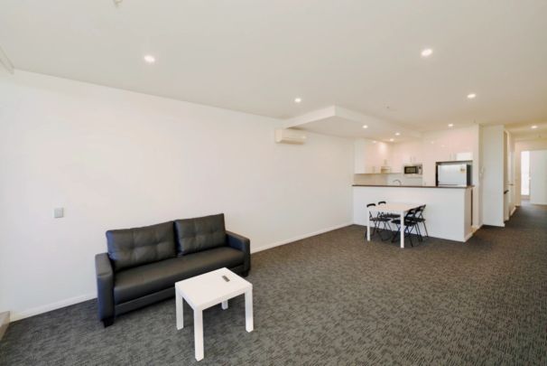 2 bed 2 bath - Photo 1