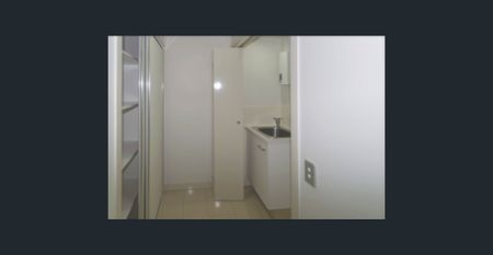 2 Bedroom Luxury Unit - Photo 3