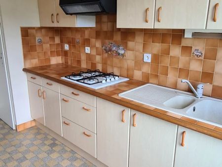 Location Appartement 1 pièces 28 m2 à Saint-Dié-des-Vosges - Photo 5