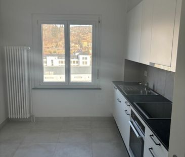 Appartement de 2 pièces complètement rénové avec balcon ! - Photo 5