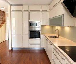 Charmante Maisonette-Wohnung mit Terrasse und Garten - Foto 2