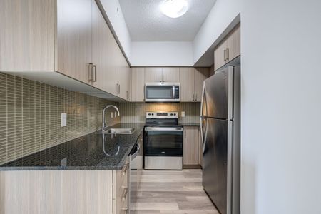 For Lease - 1603 Eglinton Avenue Unit# 309, Toronto, Ontario - Photo 2