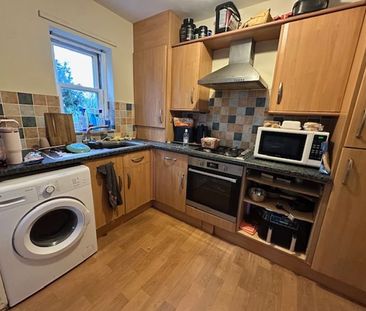 Oliver Court, Gosport - Photo 6