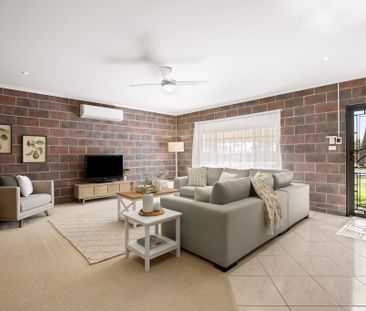 Neat, Secure, And Perfectly Positioned - Photo 2