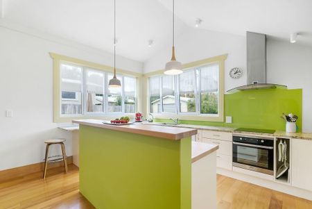 A Gem in Eden, Available Fully Furnished - Photo 3
