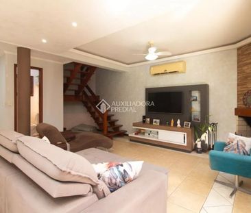Casa com 3 quartos e 700m² para alugar em Hípica, Porto Alegre. - Photo 2