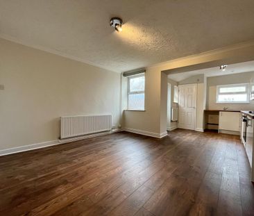2 bedroom semi-detached house to rent - Photo 1