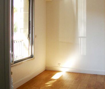 Location Appartement 3 pièces 62m² - Photo 4