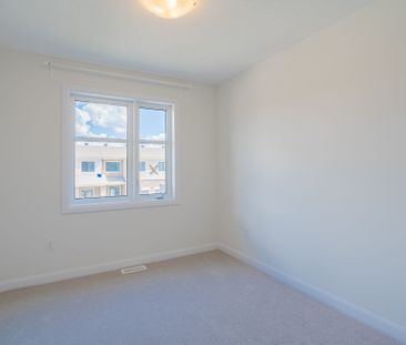 For Lease - 90 OSLER Street, Kanata, Ontario - Photo 6