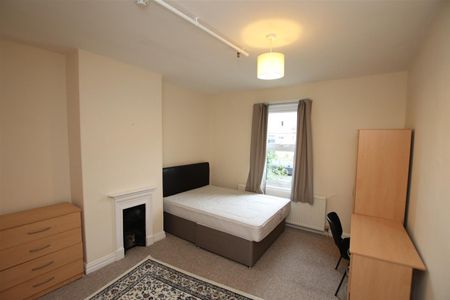 Wellsway, Bath, Bath - Photo 4