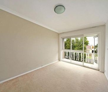5/3B Innellan Road, Murrumbeena - Photo 2