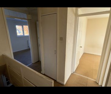 3 Bed Terraced House, Arundel Road, CV3 - Photo 4