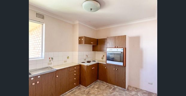 TWO BEDROOM UNIT WITH OCEAN VIEWS - Photo 1