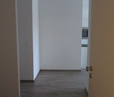 Uitstekend gelegen 2-slpk appartement met terras, autostaanplaats e... - Foto 1