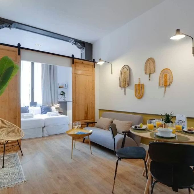 Carrer de Sepúlveda, Barcelona, Catalonia 08015 - Photo 1