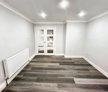 5 bedroom detached house to rent - Photo 1