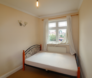 2 bedroom ground floor maisonette to rent - Photo 6