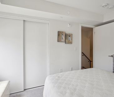 For Lease - 3409 Ridgeway Drive Unit# 35, Mississauga, Ontario - Photo 4