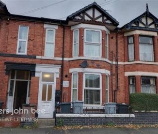 House - Terraced to rent in Forrest Road - Photo 2