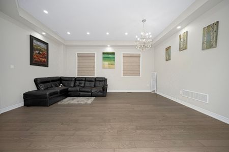 For Lease - 4 Fanning Trail, Brampton, Ontario - Photo 3