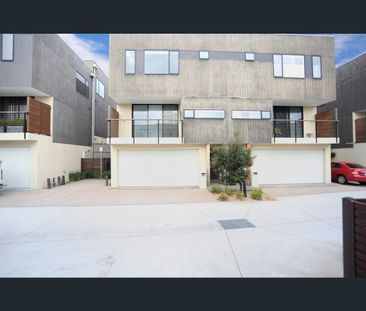 92 Blair Street, Maribyrnong, Vic 3032 - Photo 6