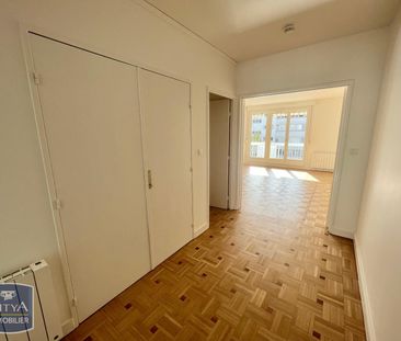 Location Appartement 3 pièces 76m² LYON 6ème - Photo 6