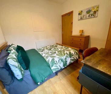 Eblana Street, Room 2, ALL BILLS INCLUDED, BT71LD, Belfast - Photo 3