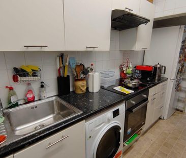 4 bedroom terraced house to rent - Photo 4