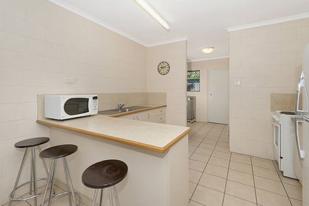 6/37 Hugh Street - Photo 4