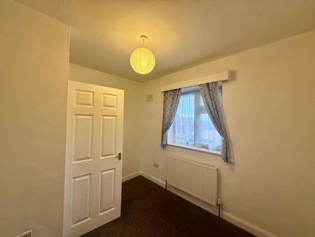 2 bedroom Flat To Let Total Size: 840 SQ FT - Photo 4