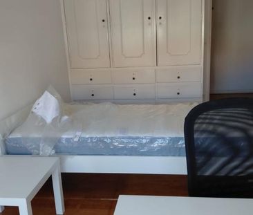 Modern. Spacious. All forniture new. - Photo 2