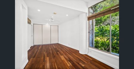 Relaxed Living on the Georges River - Photo 2