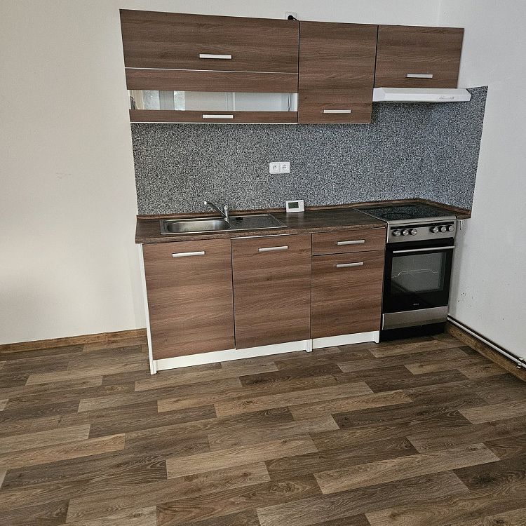 Pronájem bytu 2+kk 48 m² - Photo 1