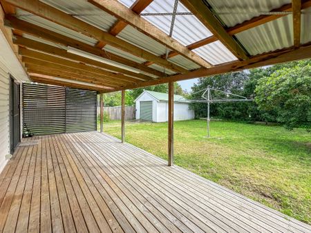 Perfect Family Home in a Great Location! - Photo 4