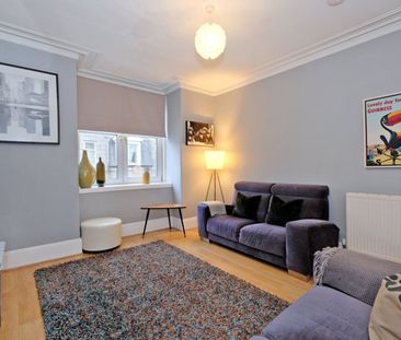 9 Wallfield Crescent, AB25 2LJ, Aberdeen - Photo 1