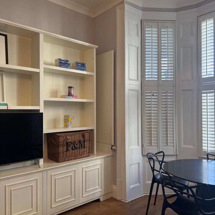 2 Bed Flat, Powis Square, W11 - Photo 1