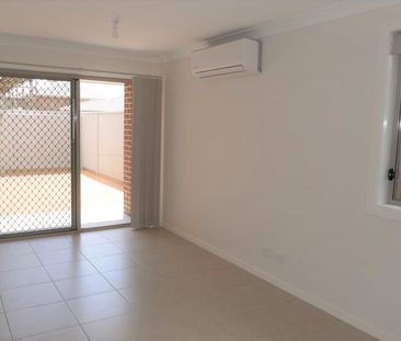 IN POPULAR EDMONDSON PARK ESTATE - Photo 3