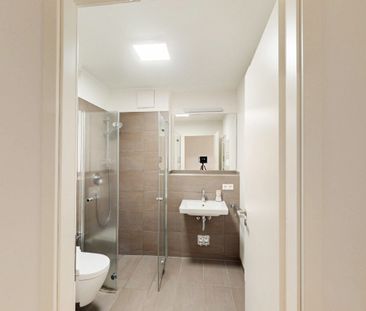 Perfekt für Ihre Familie: Großzügige 4-Zimmer-Wohnung mit EBK, Dach... - Photo 5