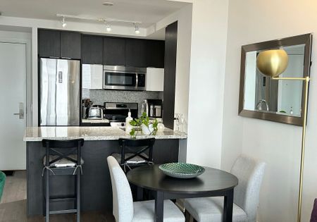 For Lease - 56 Annie Craig Drive Unit# 2407, Toronto, Ontario - Photo 3