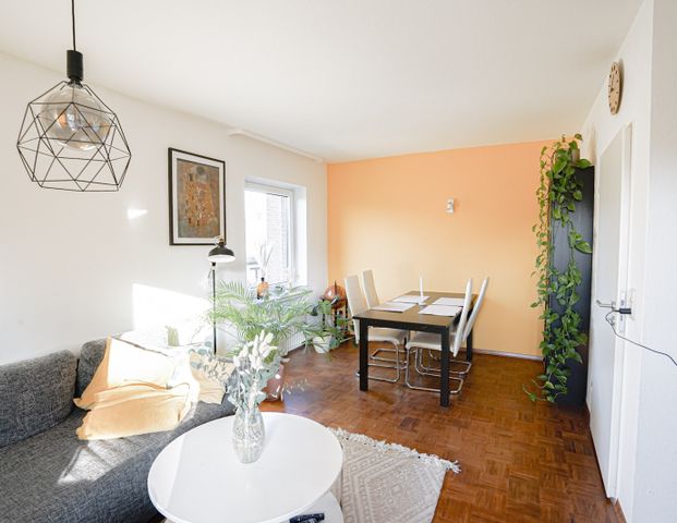 Eversten - Melchiorweg: 3-Zi.-Wohnung mit Balkon, einen Besichtigungstermin Buch ... - Foto 1