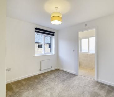 3 bedroom detached house to rent - Photo 6