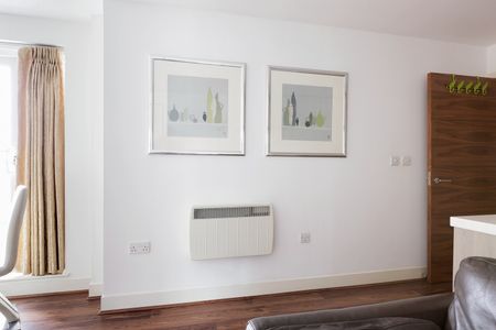 2 Bed Flat, Napier House, W3 - Photo 5