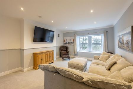 2 bedroom duplex to rent - Photo 2