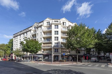 Issy Les Moulineaux, 14 rue Jean-Jacques Rousseau, 92130 Issy Les Moulineaux - Photo 2