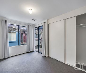Open the Door to Inner-City Comfort and Contemporary Living - Photo 2