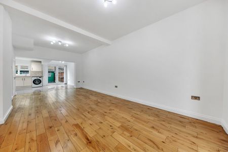 5 bedroom terraced house to rent - Photo 2