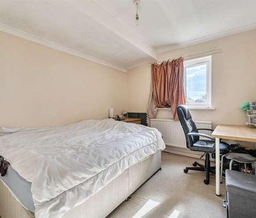 Salford Close, Reading, RG2 - Photo 4