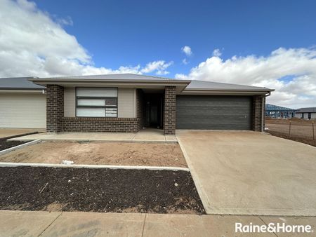 Lot 180 Woodhall Way, Munno Para Downs, SA 5115 - Photo 5